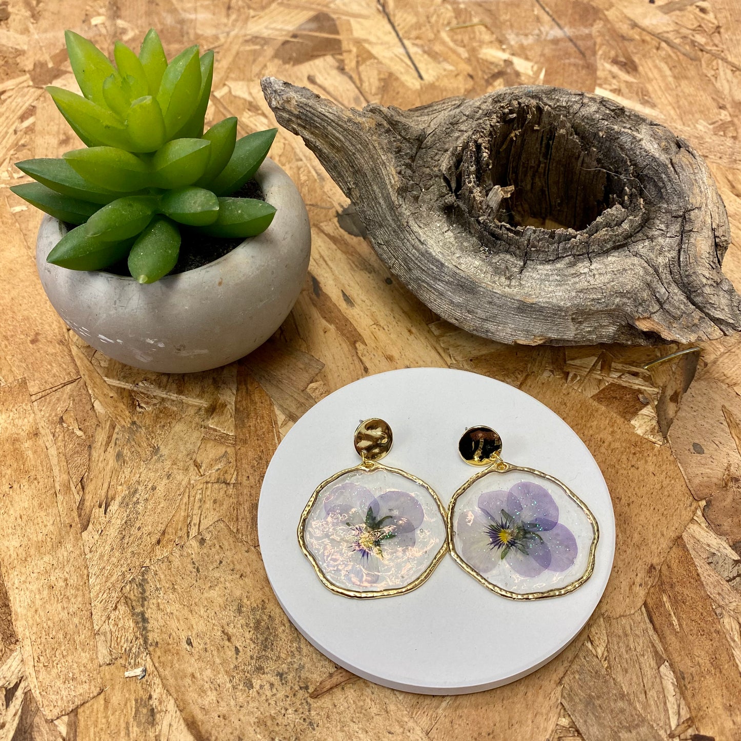 Pressed Flower Earrings / Pansies