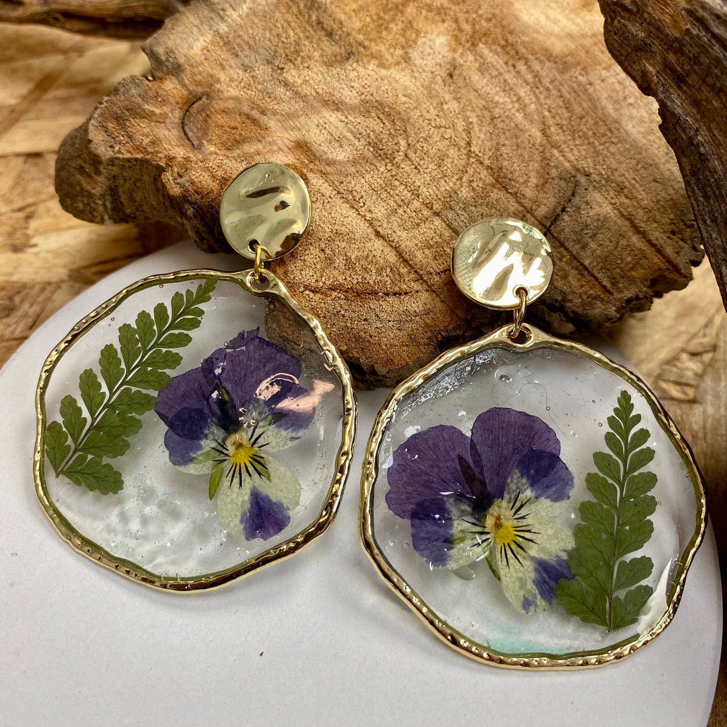 Pressed Flower Earrings / Viola Tricolor Pansy